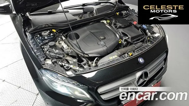 MERCEDES BENZ GLA-Classe X156 GLA200 d 2017 — photo 6 sur 20