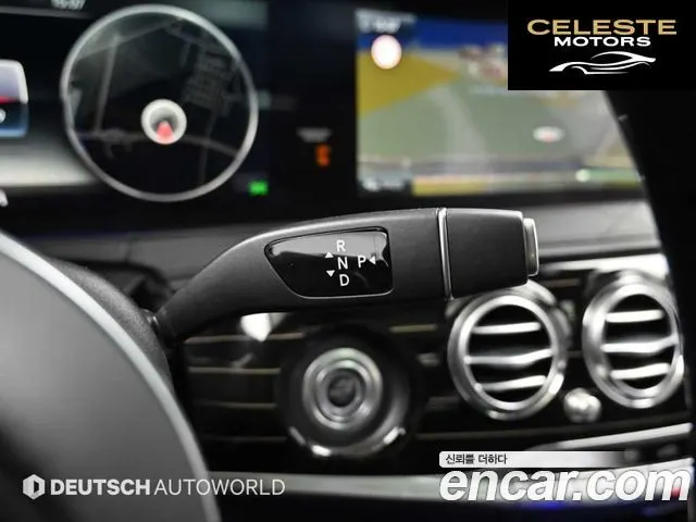 MERCEDES MAYBACH S-Classe W222 S560 4MATIC 2019 — photo 9 sur 26