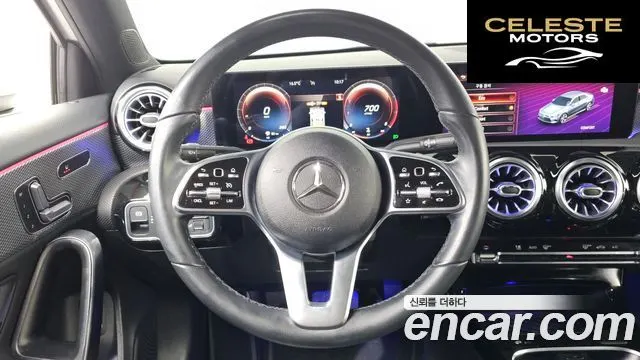 MERCEDES BENZ A-Classe W177 A250 4MATIC Berline 2021 — photo 14 sur 20