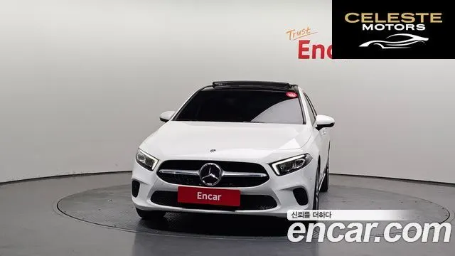 MERCEDES BENZ A-Classe W177 A250 4MATIC Berline 2021 — photo 3 sur 20