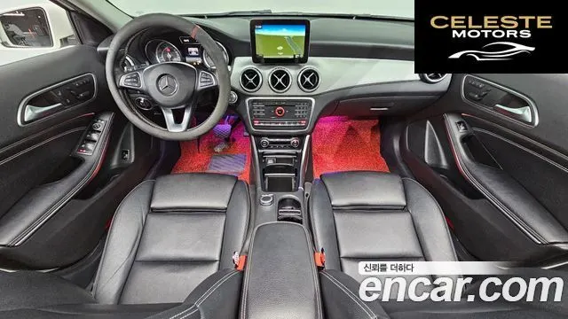 MERCEDES BENZ GLA-Classe X156 GLA200 d 4MATIC 2017 — photo 7 sur 20