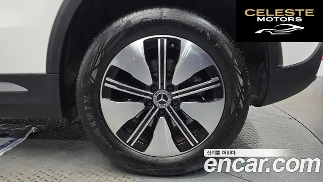 MERCEDES BENZ EQA H243 EQA250 2021 — photo 6 sur 30