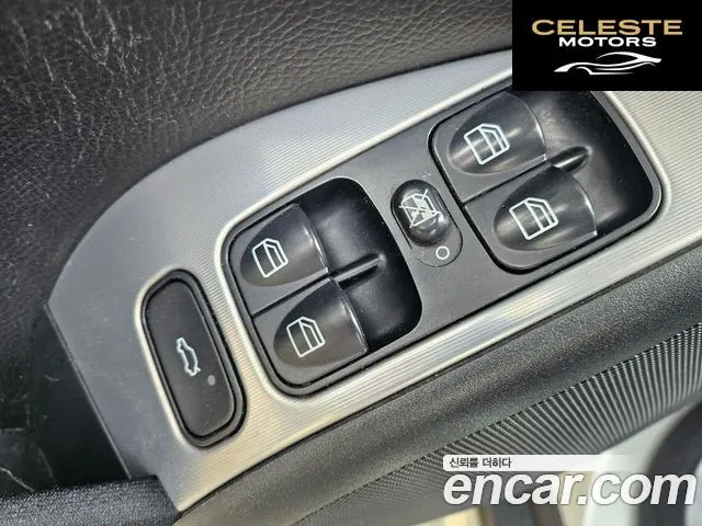 MERCEDES BENZ C-Classe C230K 2005 — photo 17 sur 26