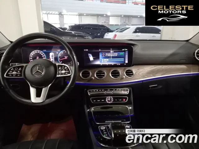MERCEDES BENZ E-Classe W213 E300 Exclusive 2019 — photo 11 sur 26