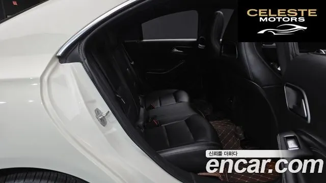 MERCEDES BENZ CLA-Classe C117 CLA200 d 4MATIC 2016 — photo 11 sur 20
