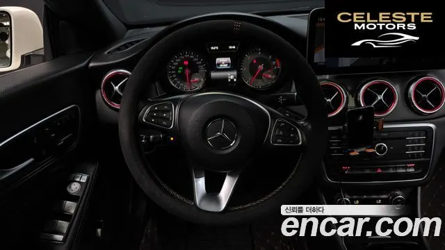 MERCEDES BENZ CLA-Classe C117 CLA200 d 4MATIC 2016 — photo 12 sur 20