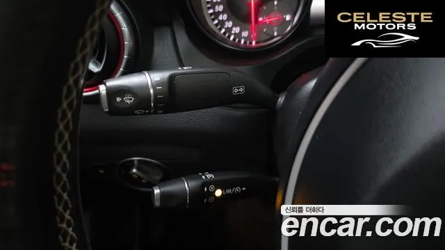 MERCEDES BENZ CLA-Classe C117 CLA200 d 4MATIC 2016 — photo 18 sur 20