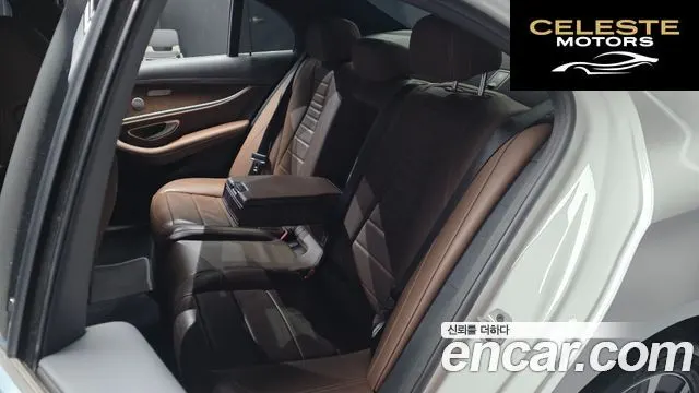 MERCEDES BENZ E-Classe W213 E300e 4MATIC Exclusive 2021 — photo 16 sur 38