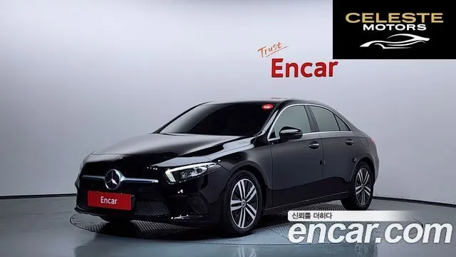 MERCEDES BENZ A-Classe W177 A220 Berline 2021 — photo 2 sur 37