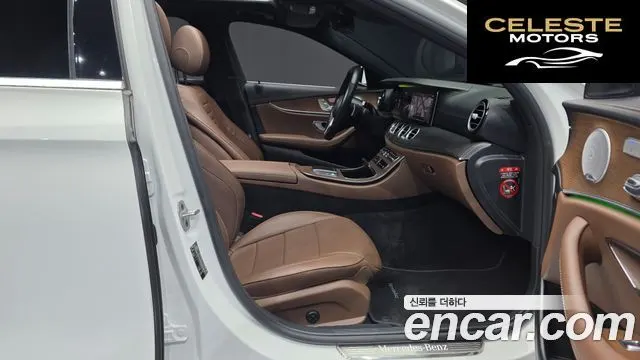 MERCEDES BENZ E-Classe W213 E300e 4MATIC Exclusive 2021 — photo 11 sur 26