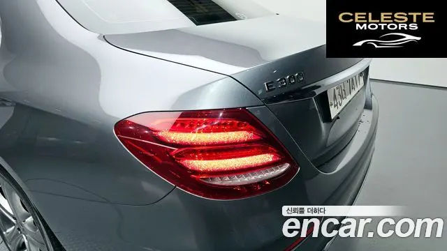 MERCEDES BENZ E-Classe W213 E200 Avantgarde 2018 — photo 9 sur 30