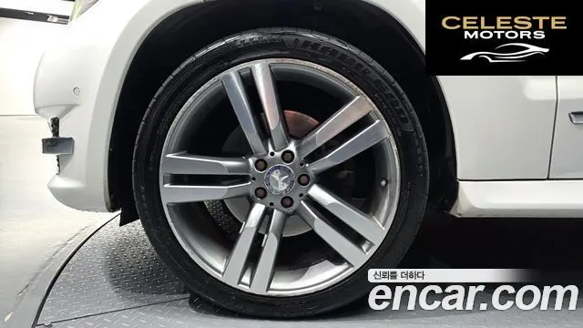 MERCEDES BENZ GLK-Classe X204 GLK220 CDI Premium 2013 — photo 5 sur 20