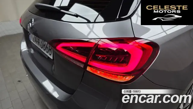 MERCEDES BENZ A-Classe W177 A220 Hatchback 2022 — photo 9 sur 31
