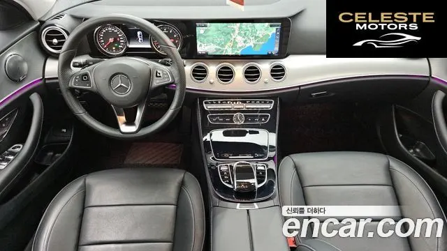 MERCEDES BENZ E-Classe W213 E200 Avantgarde 2018 — photo 10 sur 30