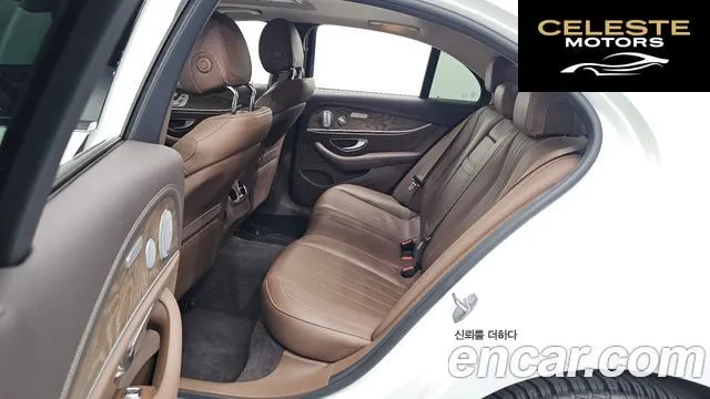 MERCEDES BENZ E-Classe W213 E300 4MATIC Exclusive 2018 — photo 11 sur 20