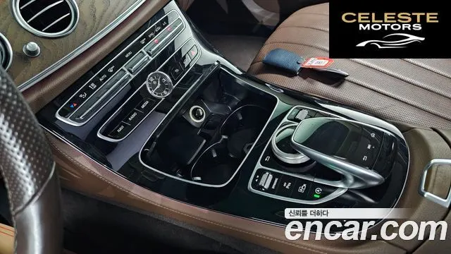 MERCEDES BENZ E-Classe W213 E300 4MATIC Exclusive 2018 — photo 19 sur 20