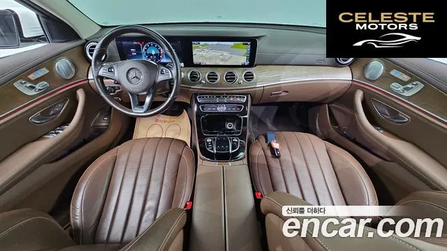 MERCEDES BENZ E-Classe W213 E300 4MATIC Exclusive 2018 — photo 7 sur 20