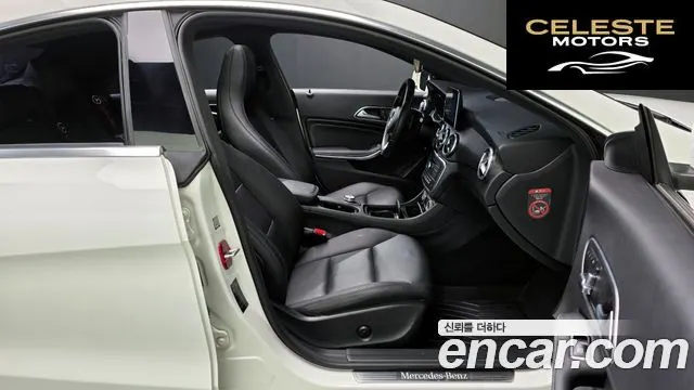 MERCEDES BENZ CLA-Classe C117 CLA200 CDI 4MATIC 2015 — photo 11 sur 20