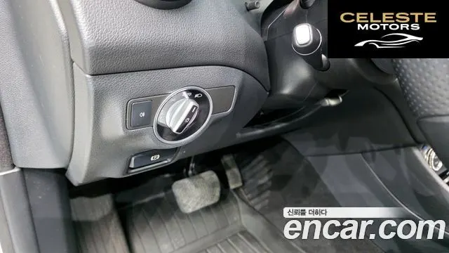 MERCEDES BENZ CLA-Classe C117 CLA200 CDI 4MATIC 2015 — photo 16 sur 20