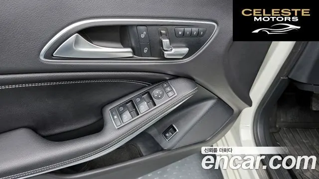 MERCEDES BENZ CLA-Classe C117 CLA200 CDI 4MATIC 2015 — photo 17 sur 20