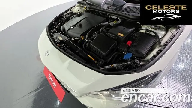 MERCEDES BENZ CLA-Classe C117 CLA200 CDI 4MATIC 2015 — photo 6 sur 20