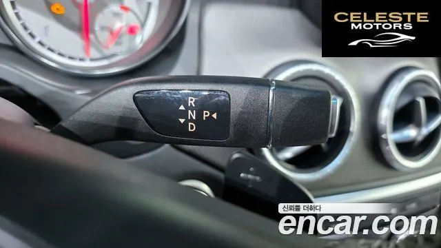 MERCEDES BENZ CLA-Classe C117 CLA200 CDI 4MATIC 2015 — photo 9 sur 20