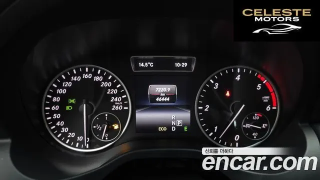 MERCEDES BENZ A-Classe W176 A200 CDI 2014 — photo 10 sur 31