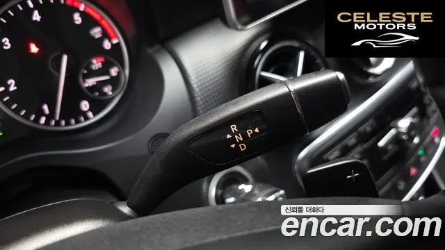 MERCEDES BENZ A-Classe W176 A200 CDI 2014 — photo 11 sur 31