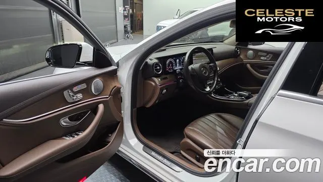 MERCEDES BENZ E-Classe W213 E300 Exclusive 2018 — photo 10 sur 20