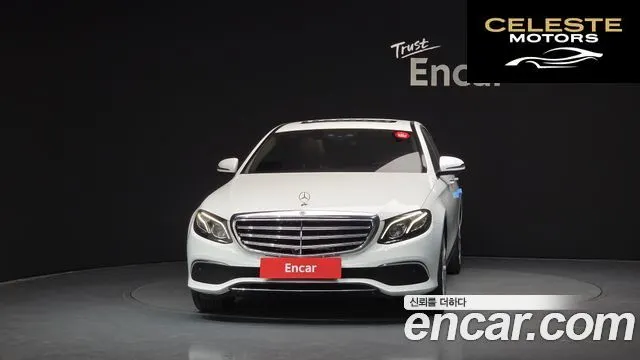 MERCEDES BENZ E-Classe W213 E300 Exclusive 2018 — photo 3 sur 20