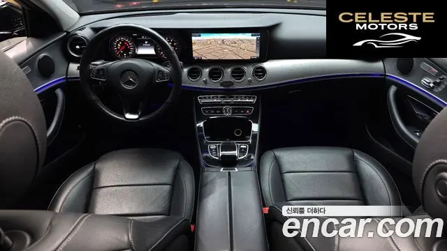 MERCEDES BENZ E-Classe W213 E200 Avantgarde 2017 — photo 7 sur 20