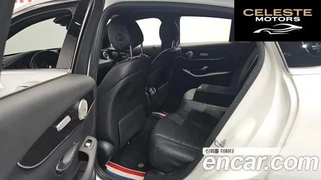 MERCEDES BENZ GLC-Classe X253 GLC300 4MATIC Coupé 2019 — photo 18 sur 32