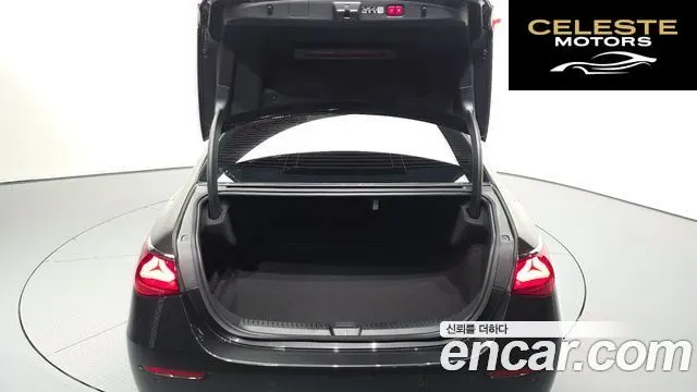 MERCEDES BENZ E-Classe W214 E200 Avantgarde 2026 — photo 26 sur 35