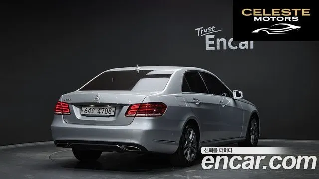 MERCEDES BENZ E-Classe W212 E220 CDI Avantgarde 2016 — photo 2 sur 20