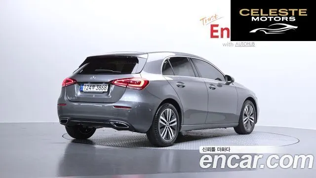 MERCEDES BENZ A-Classe W177 A220 Hatchback 2022 — photo 2 sur 31