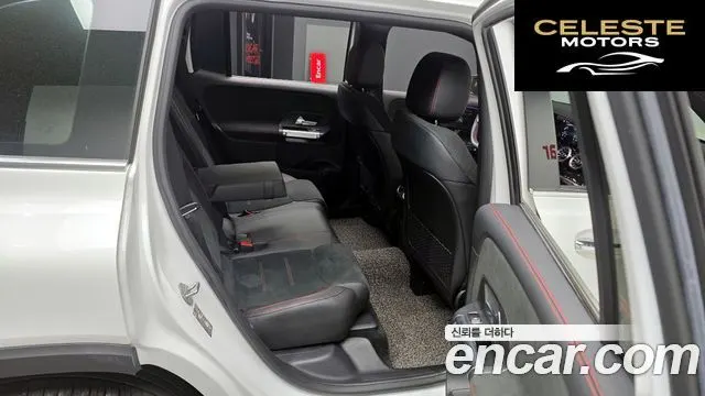MERCEDES BENZ GLB-Classe X247 GLB250 4MATIC 2021 — photo 18 sur 43