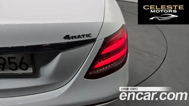 MERCEDES BENZ E-Classe W213 E300 Avantgarde 2019 — photo 9 sur 33