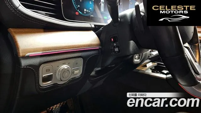 MERCEDES BENZ GLE-Classe W167 GLE450 4MATIC 2019 — photo 31 sur 31