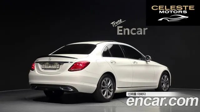 MERCEDES BENZ C-Classe W205 C200 Avantgarde 2017 — photo 2 sur 20