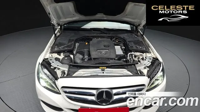 MERCEDES BENZ C-Classe W205 C200 Avantgarde 2017 — photo 6 sur 20