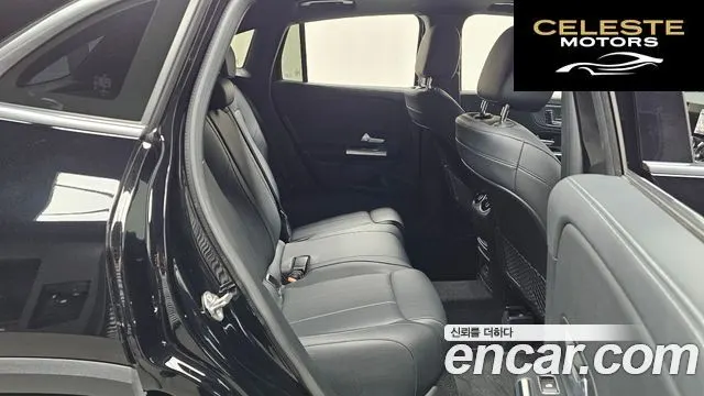 MERCEDES BENZ GLA-Classe H247 GLA220 2021 — photo 18 sur 30