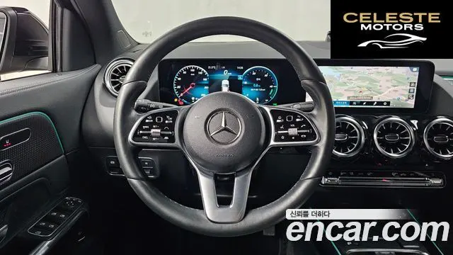 MERCEDES BENZ GLA-Classe H247 GLA220 2021 — photo 19 sur 30
