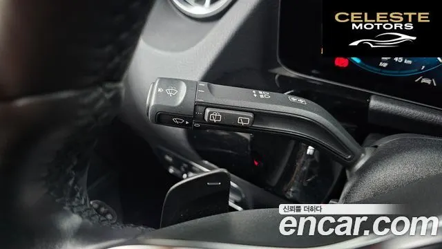 MERCEDES BENZ GLA-Classe H247 GLA220 2021 — photo 27 sur 30
