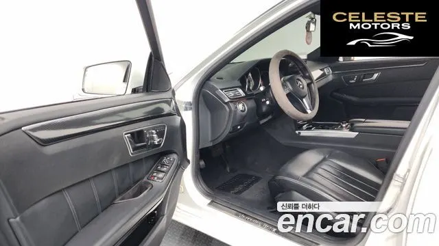 MERCEDES BENZ E-Classe W212 E220 Avantgarde 2016 — photo 10 sur 20