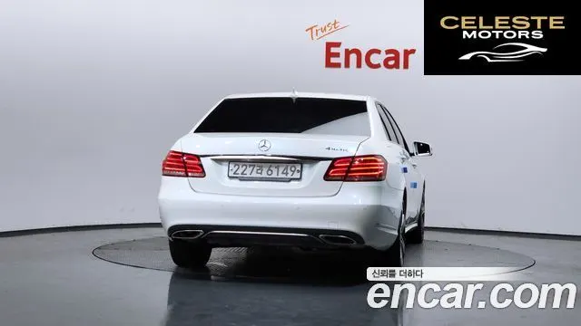 MERCEDES BENZ E-Classe W212 E220 Avantgarde 2016 — photo 4 sur 20