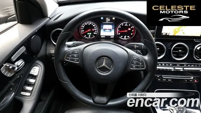 MERCEDES BENZ C-Classe W205 C200 2016 — photo 13 sur 26