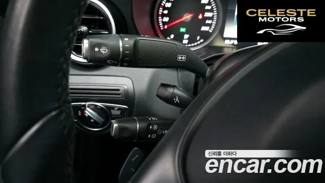 MERCEDES BENZ C-Classe W205 C200 2016 — photo 18 sur 26