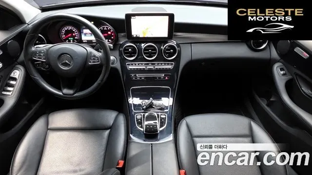 MERCEDES BENZ C-Classe W205 C200 2016 — photo 24 sur 26