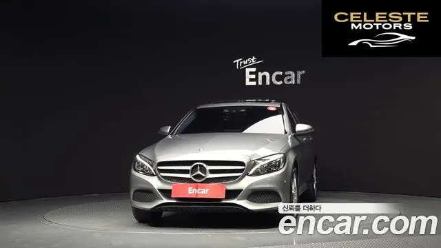 MERCEDES BENZ C-Classe W205 C200 2016 — photo 3 sur 26