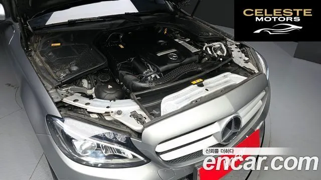 MERCEDES BENZ C-Classe W205 C200 2016 — photo 6 sur 26